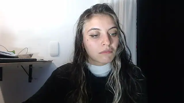 mariecam420 online show from 02/15/25, 12:26