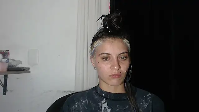 mariecam420 online show from 02/28/25, 04:43