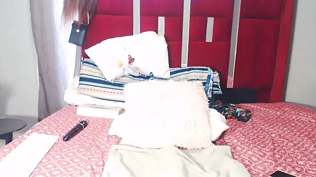 HoneyDropsX online show from 01/30/25, 08:54