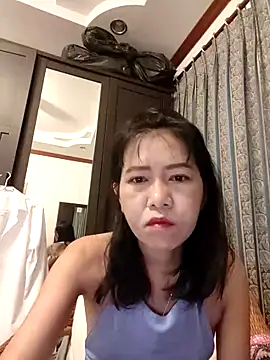 Little suzy5 online show from 11/03/25, 07:15