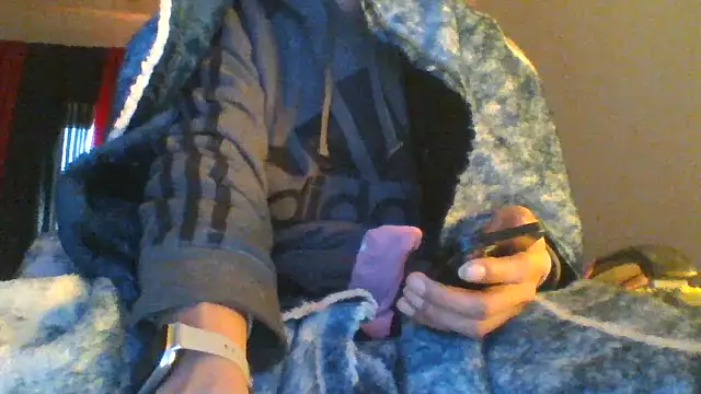 Snapshot of hottboyy45 chatting on 03/25/26, 05:52 hottboyy45 online show from 03/25/26, 05:52