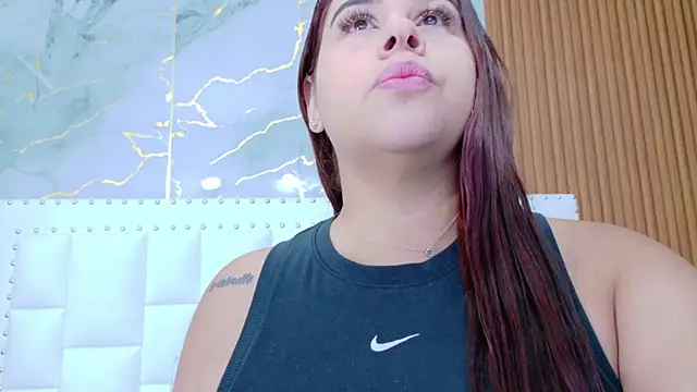 Snapshot of IrresistibleMilf chatting on 10/17/25, 12:19 IrresistibleMilf online show from 10/17/25, 12:19