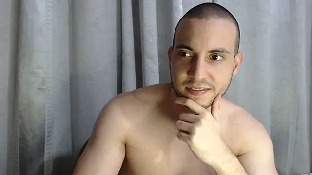 Armando 2002 online show from 10/11/25, 02:22