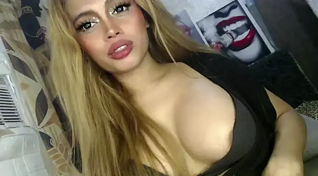 Snapshot of barbie_ivana chatting on 02/10/25, 04:52 barbie ivana online show from 02/10/25, 04:52