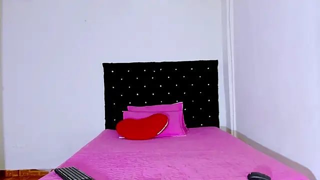 valen colombian69 online show from 02/08/25, 04:14