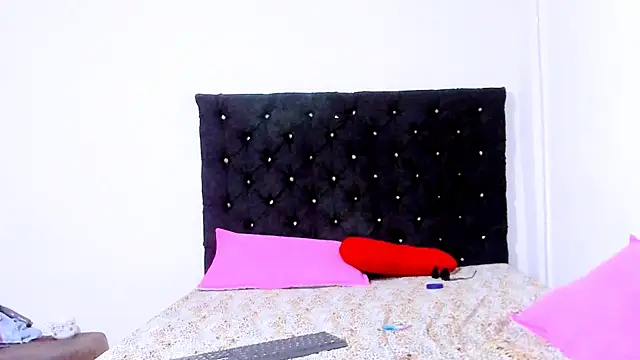 valen colombian69 online show from 02/17/25, 06:42