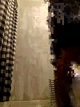 Snapshot of Mexicandeleon99 chatting on 10/26/25, 03:34 Mexicandeleon99 online show from 10/26/25, 03:34