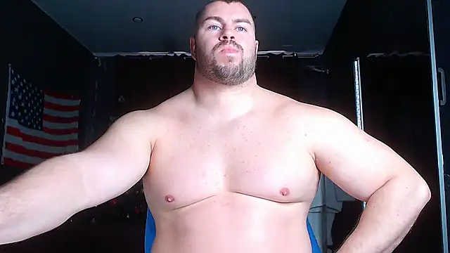 Snapshot of muscularjohnforuX chatting on 01/31/25, 10:42 muscularjohnforuX online show from 01/31/25, 10:42