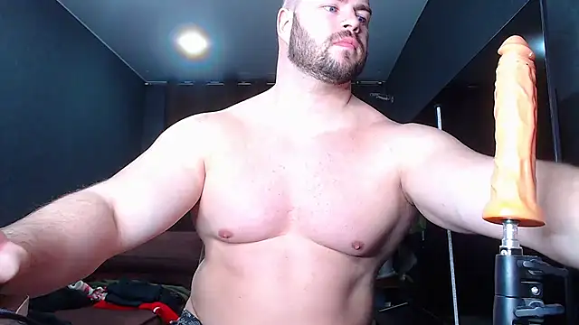 Snapshot of muscularjohnforuX chatting on 03/07/25, 06:43 muscularjohnforuX online show from 03/07/25, 06:43