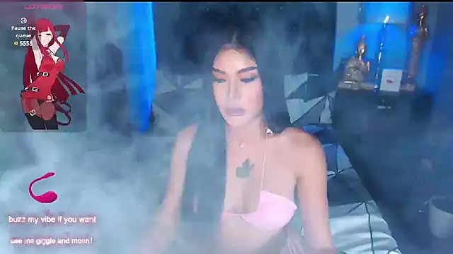 Snapshot of BigCockGODDESS chatting on 12/23/24, 12:30 BigCockGODDESS online show from 12/23/24, 12:30