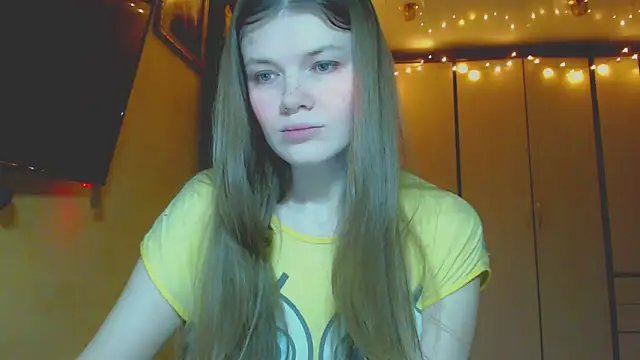 Snapshot of Klementa chatting on 12/13/24, 09:09 Klementa online show from 12/13/24, 09:09