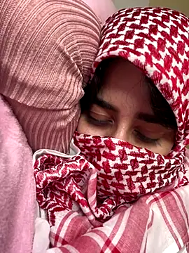 Snapshot of arabiaAna chatting on 09/21/25, 02:40 arabiaAna online show from 09/21/25, 02:40