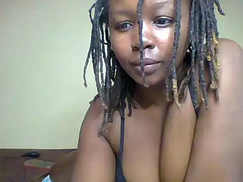 Snapshot of Pink_pussy_- chatting on 11/02/25, 12:18 Pink pussy - online show from 11/02/25, 12:18