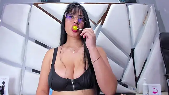 violeta sexx  online show from 03/14/25, 08:32