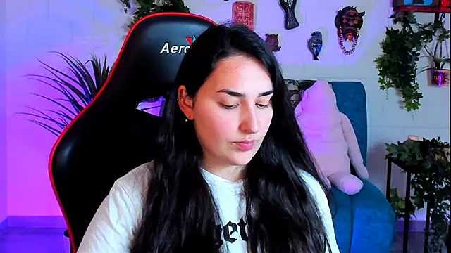 CeceliaJohnson online show from 02/21/25, 02:16