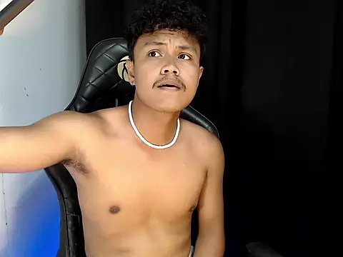 Snapshot of Brylon_ken chatting on 09/15/25, 06:57 Brylon ken online show from 09/15/25, 06:57