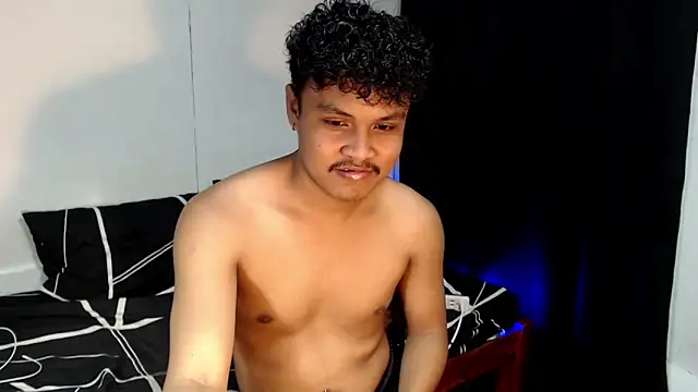 Snapshot of Brylon_ken chatting on 10/28/25, 09:24 Brylon ken online show from 10/28/25, 09:24