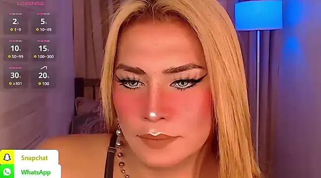 QUEEN GIAMOORE69 online show from 12/14/24, 09:24