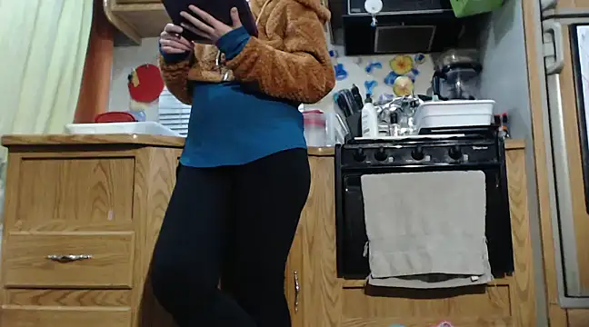 Snapshot of sexyinpantyhose chatting on 12/02/24, 10:28 sexyinpantyhose online show from 12/02/24, 10:28