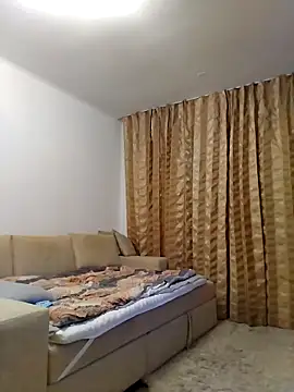 baby sweet girl  online show from 01/19/25, 02:47