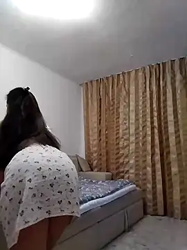 baby sweet girl  online show from 02/06/25, 03:27