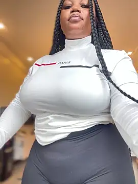 Snapshot of Hyra_Ari chatting on 04/09/26, 02:22 Hyra Ari online show from 04/09/26, 02:22