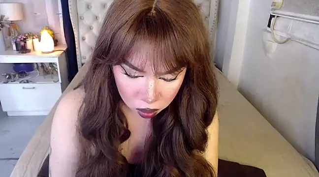 Snapshot of RebecaNextToYou chatting on 12/20/24, 08:45 RebecaNextToYou online show from 12/20/24, 08:45