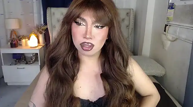 Snapshot of RebecaNextToYou chatting on 12/29/24, 05:44 RebecaNextToYou online show from 12/29/24, 05:44