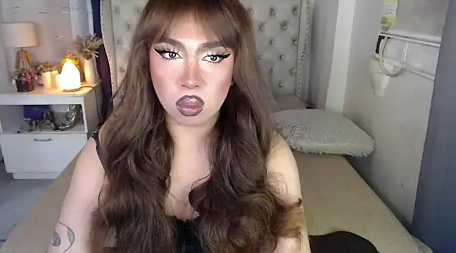 Snapshot of RebecaNextToYou chatting on 12/29/24, 08:48 RebecaNextToYou online show from 12/29/24, 08:48