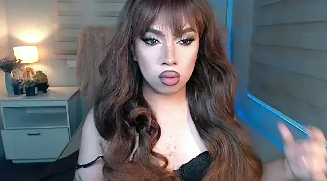 Snapshot of RebecaNextToYou chatting on 02/28/25, 05:26 RebecaNextToYou online show from 02/28/25, 05:26