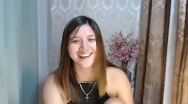 Snapshot of MS_Isabella_Snow92 chatting on 02/05/25, 01:26 MS Isabella Snow92 online show from 02/05/25, 01:26