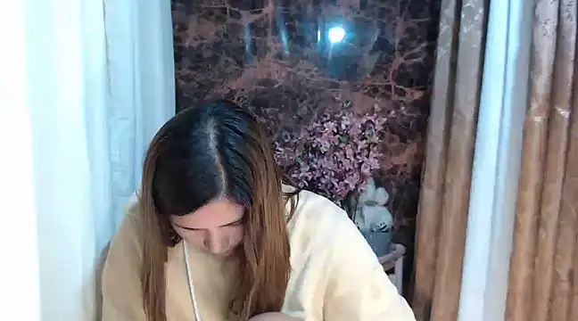 Snapshot of MS_Isabella_Snow92 chatting on 02/28/25, 02:09 MS Isabella Snow92 online show from 02/28/25, 02:09