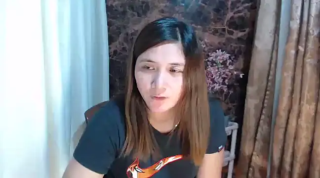 Snapshot of MS_Isabella_Snow92 chatting on 03/08/25, 09:28 MS Isabella Snow92 online show from 03/08/25, 09:28