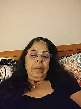 Susannemilf online show from 11/12/25, 11:54