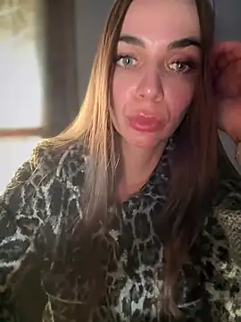 Snapshot of Bad_Giorgia chatting on 02/04/25, 03:04 Bad Giorgia online show from 02/04/25, 03:04