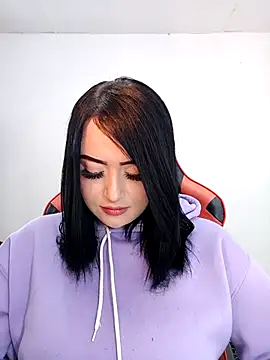 mia anyeli online show from 10/14/25, 05:19