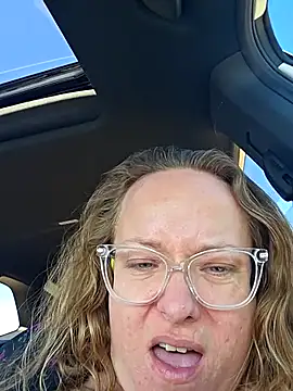 julimonroe online show from 03/13/25, 06:23