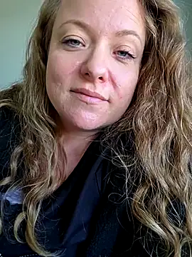 julimonroe online show from 01/05/26, 08:56