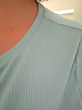 julimonroe online show from 05/13/26, 01:52