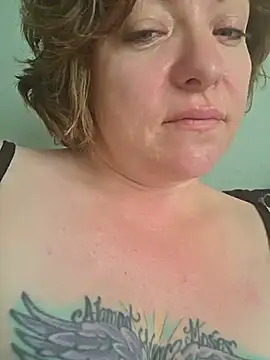 julimonroe online show from 05/17/26, 12:45
