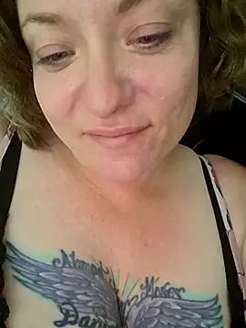 julimonroe online show from 05/24/26, 05:12