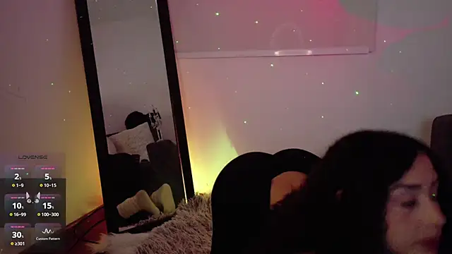 Lia Tinez online show from 10/08/25, 11:35