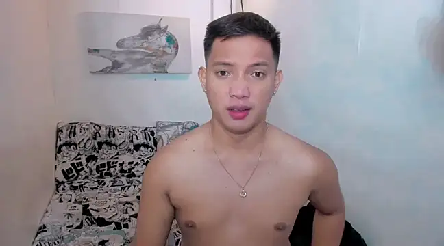 Snapshot of xSebastian19 chatting on 03/18/25, 11:20 xSebastian19 online show from 03/18/25, 11:20