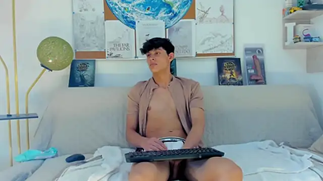 logan thomas online show from 02/03/26, 06:02