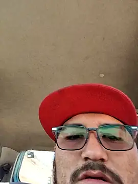 Snapshot of Chiquitopapa69 chatting on 01/16/26, 06:12 Chiquitopapa69 online show from 01/16/26, 06:12