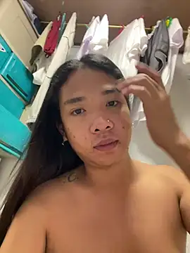 Snapshot of Valentinasbody chatting on 12/06/24, 01:22 Valentinasbody online show from 12/06/24, 01:22