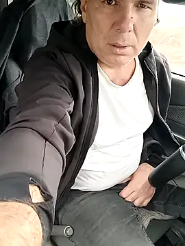 Saysomething3 online show from 09/29/25, 09:58