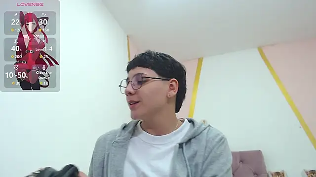 Snapshot of bad_giirl_ chatting on 11/28/25, 06:10 bad giirl online show from 11/28/25, 06:10