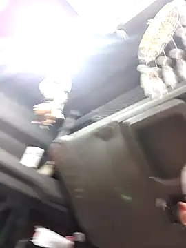 Snapshot of singur83 chatting on 11/13/25, 06:56 singur83 online show from 11/13/25, 06:56