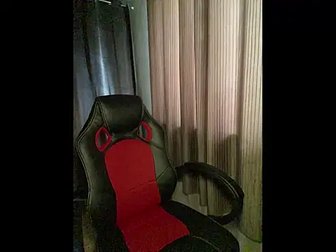 Snapshot of nenalayla chatting on 04/01/26, 01:34 nenalayla online show from 04/01/26, 01:34